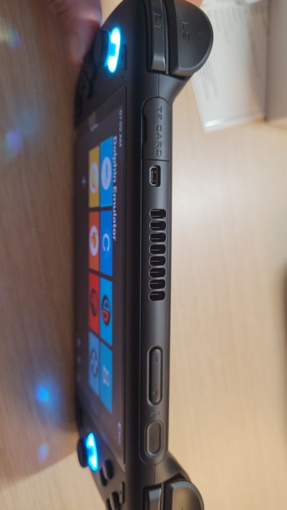Ayn Odin 2 8GB + 128GB +etui, bdb Stan