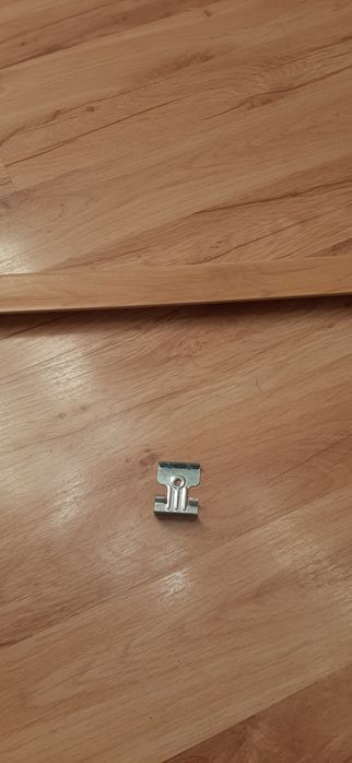 Panele podłogowe + listwy podłogowe