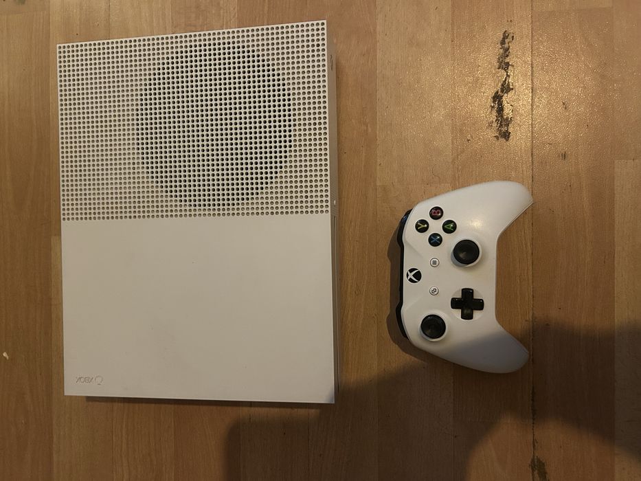 Xbox one s bom estado