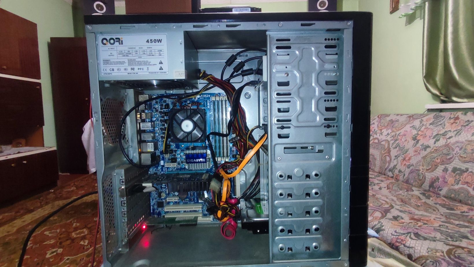 Продам комп'ютер  Amd Athlon II повний комплект ,оригінальна коробка