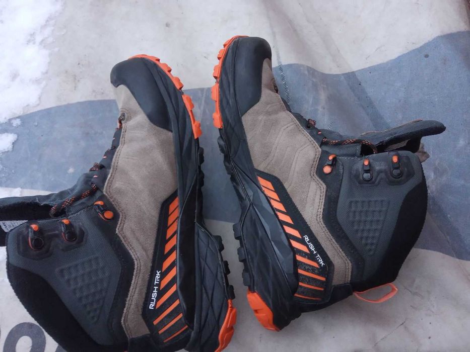 Черевики для трекінгу SCARPA GTX