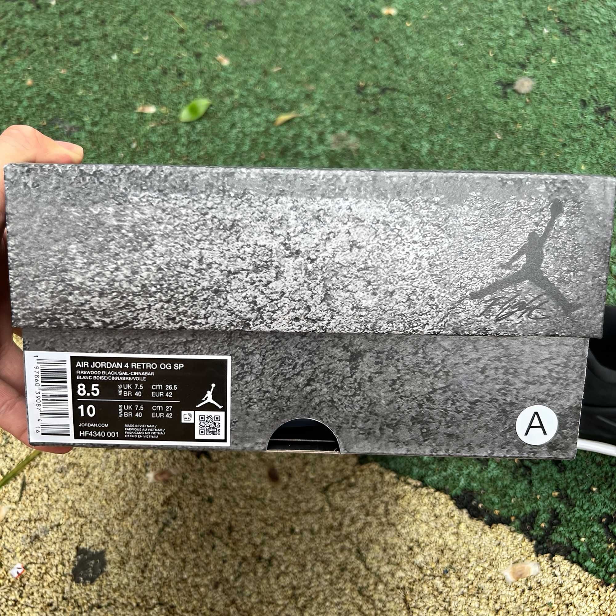 Sapatilhas Nike Air Jordan 4 Nigel Sylvester "Brick by Brick"