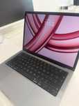 Sprzedam MacBook 14 pro
