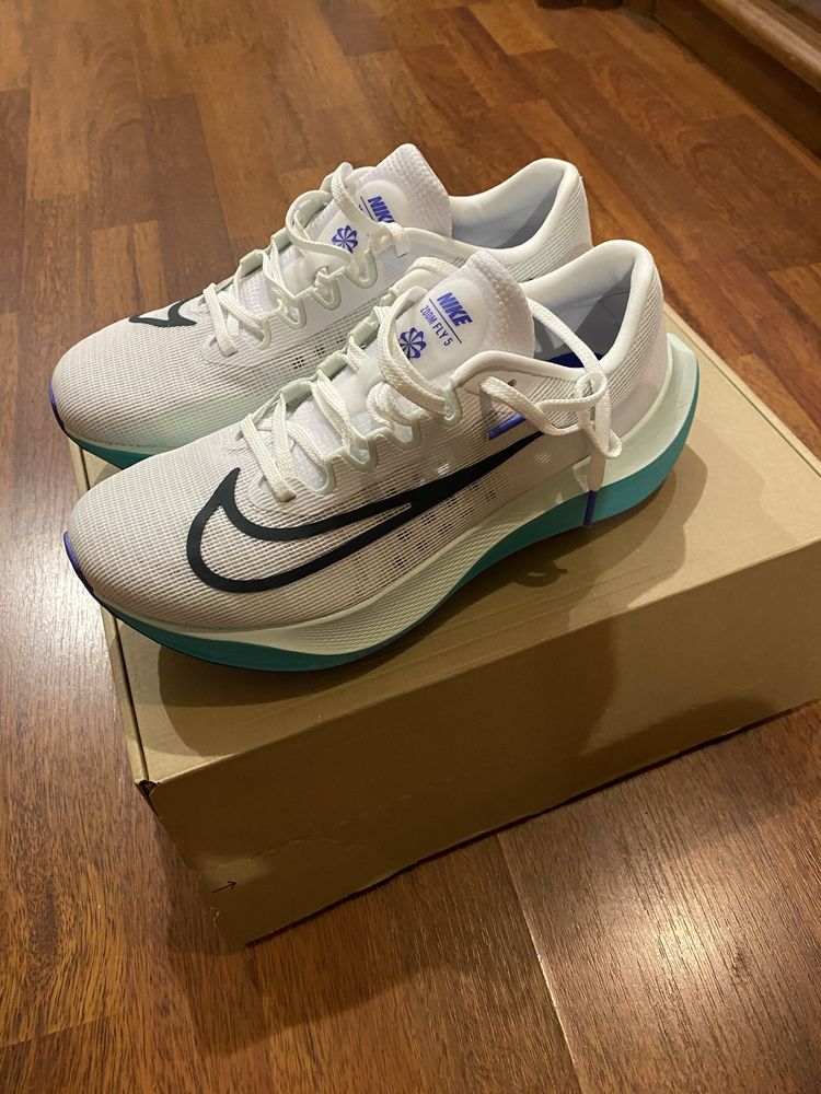 Кросівки Nike Zoom Fly 5