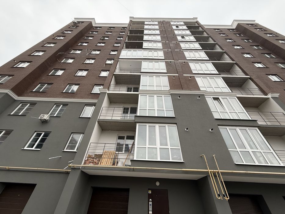 Озерна! 2 кімнатна квартира з Ремонтом!