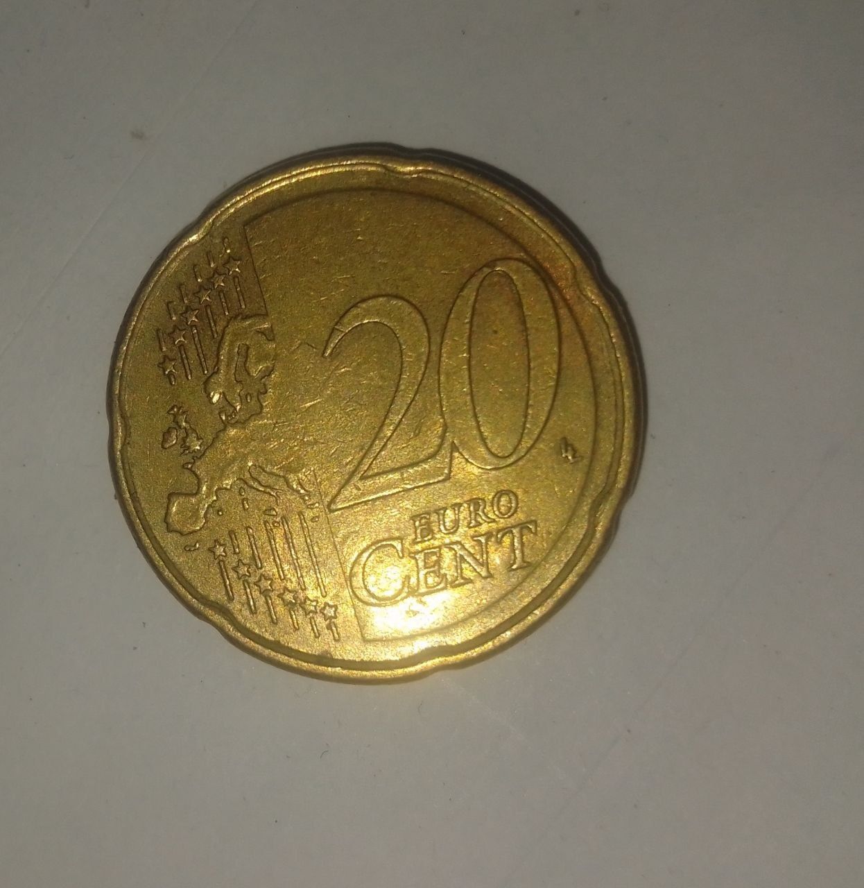 Евро ценит монети 1,2,5,20,50 центов