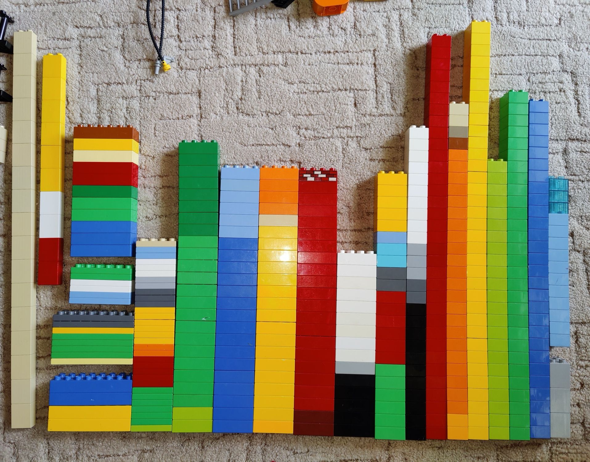 Lego Duplo duży zestaw.Podstawowe,auta,pojazdy. 550szt.