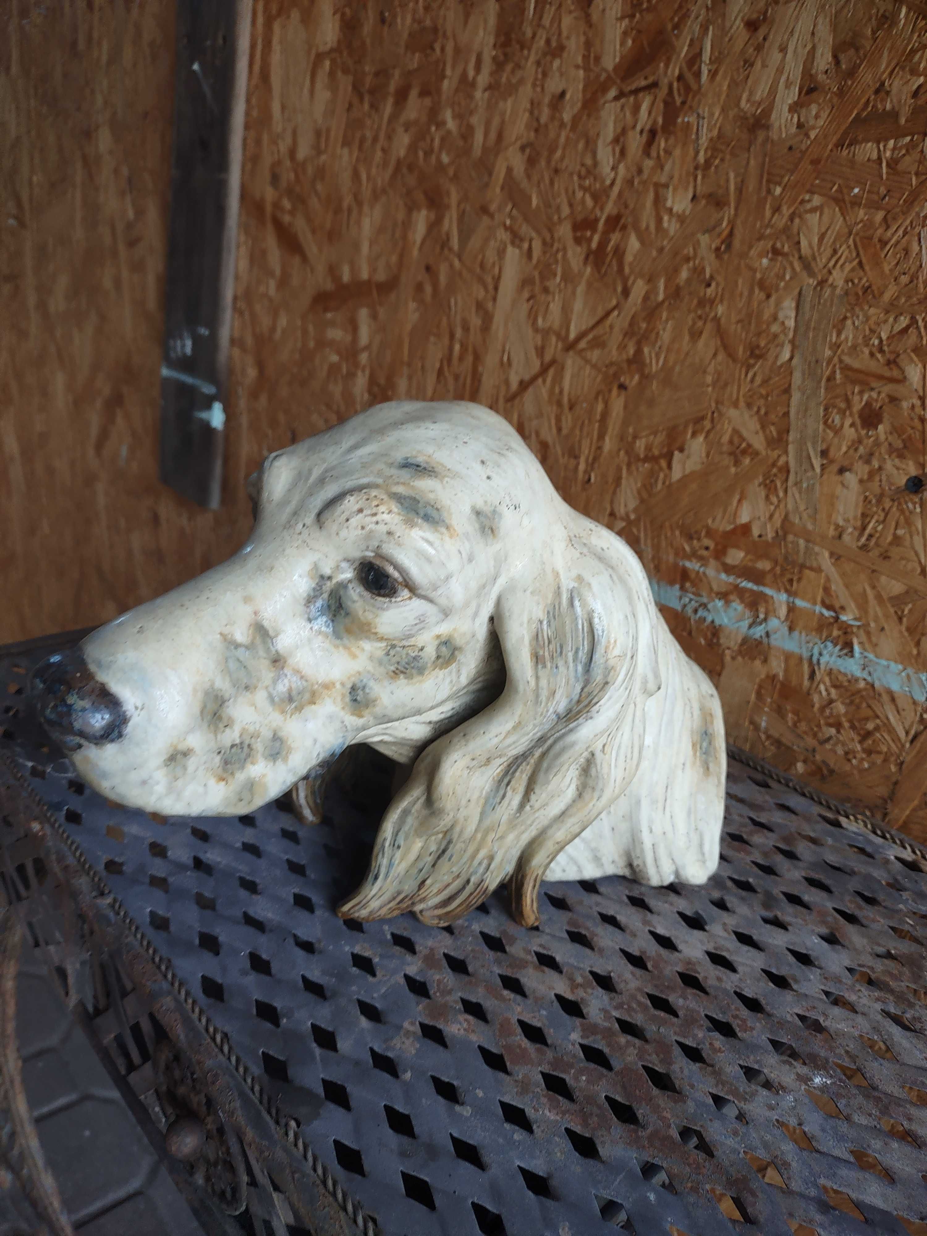 Porcelanowy pies LLADRO