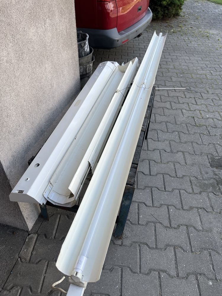 Oprawa podwieszana sufitowa LED Lampa liniowa