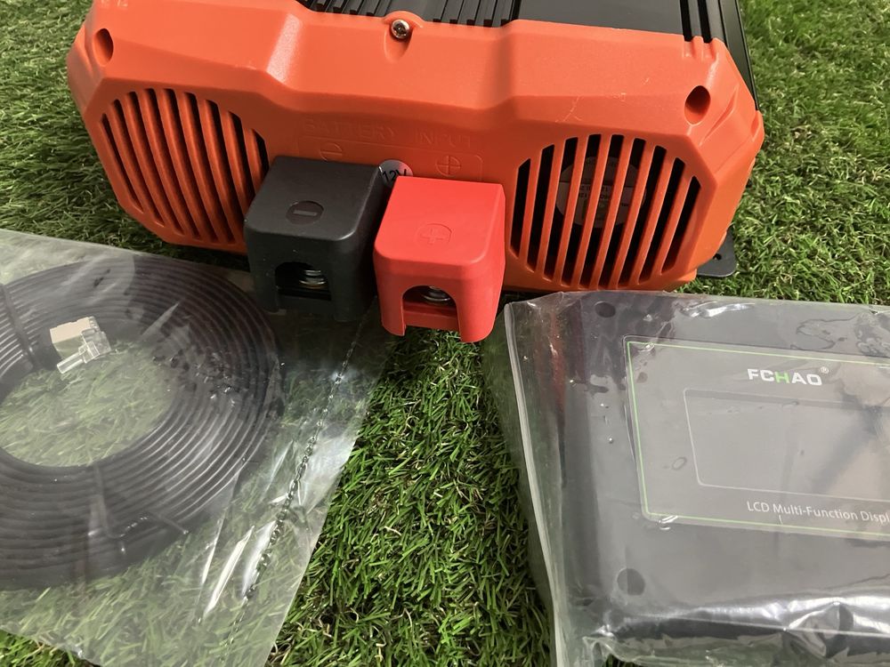 Інвертор Fchao 1500 w 12v