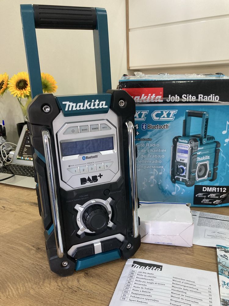 Radio Makita DMR 112