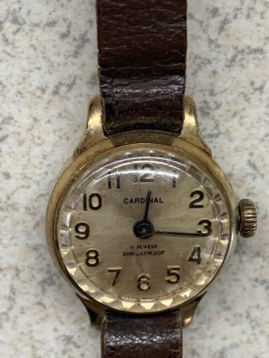 Годинник жіночий