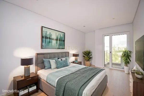 Apartamento T3 a estrear na Urbanização Quinta das Marianas