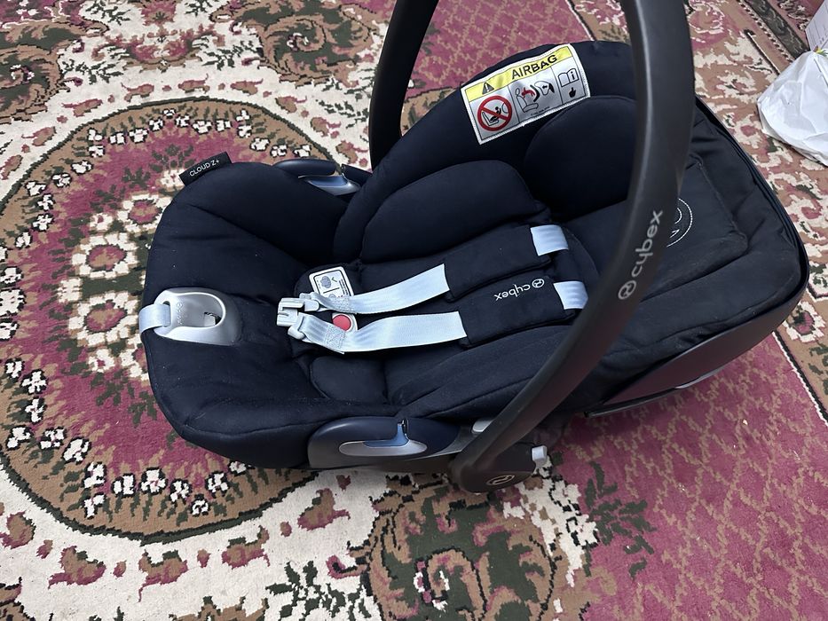 Дитяче Автокрісло Cybex Cloud Z i-Size Група 0+ (0-13 кг)