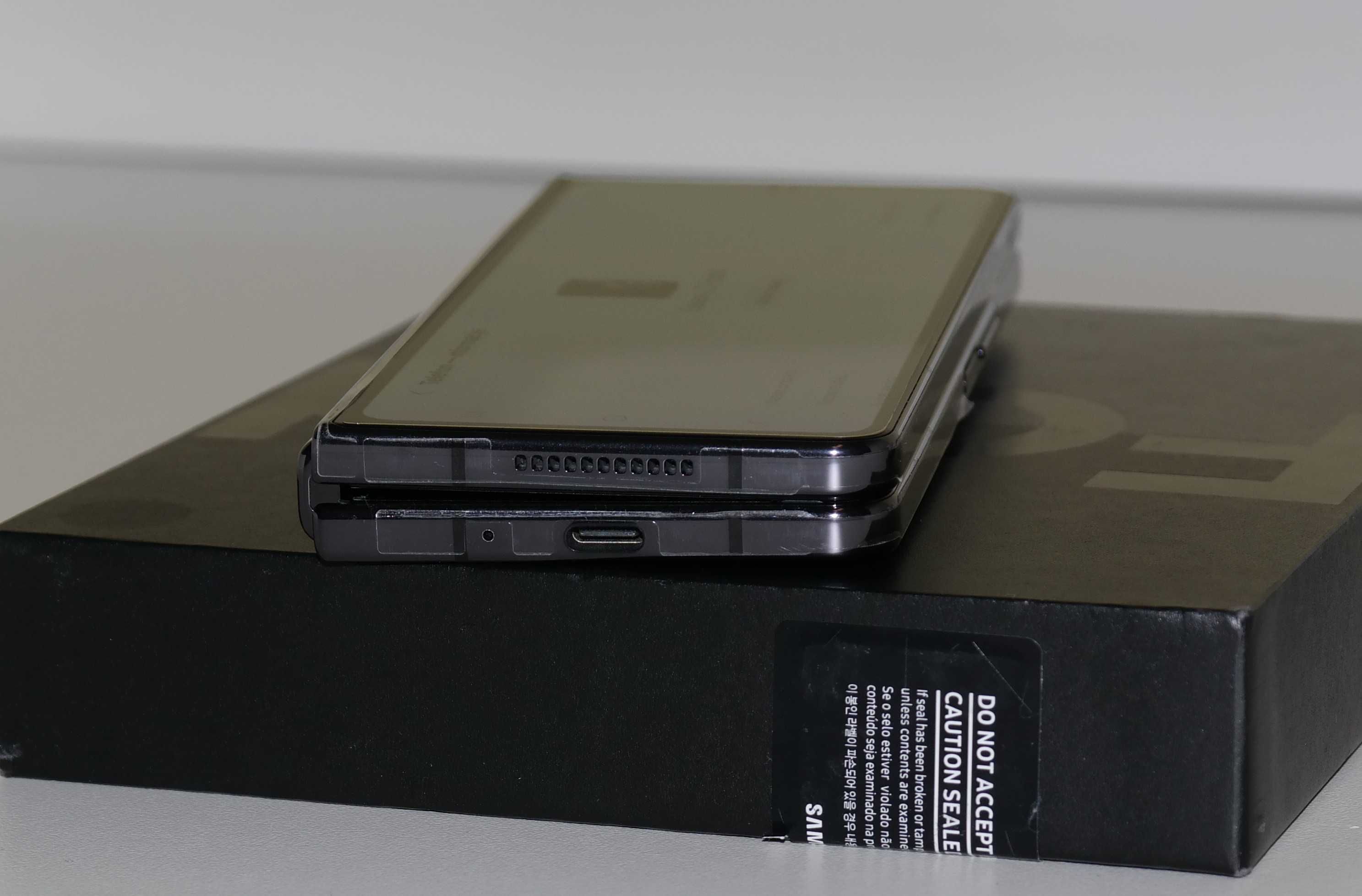 Samsung Z Fold 4 DS, 12/256GB, Czarny + Gratis, Idealny