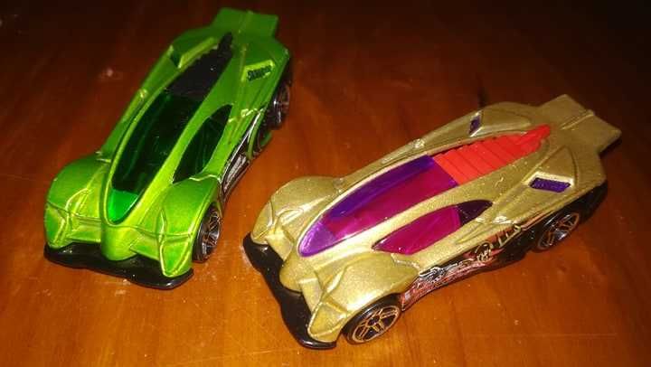 Hot Wheels Paradigm Shift e Side Draft 2004