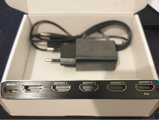 Rozgałęźnik HDMI splitter 2.0 1x4 rozdzielacz uhd 4k hdcp