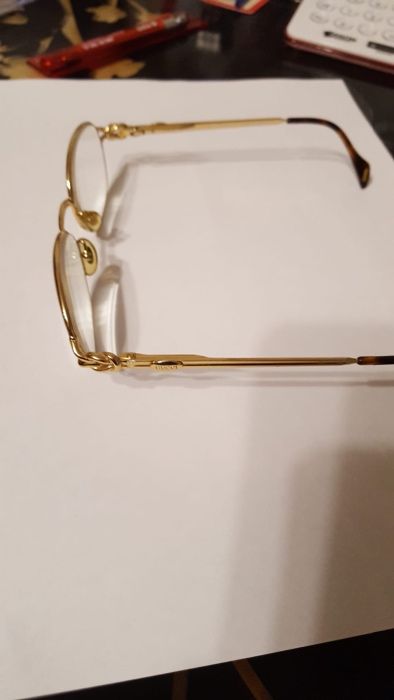 Duas Armação de óculos Gucci Banhados a Ouro