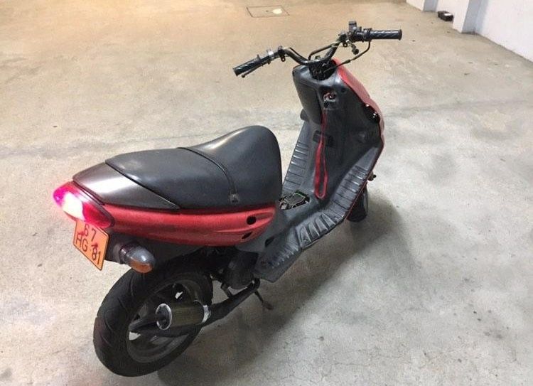 Suzuki Katana 50 – com documentos, a trabalhar



---

Títu
