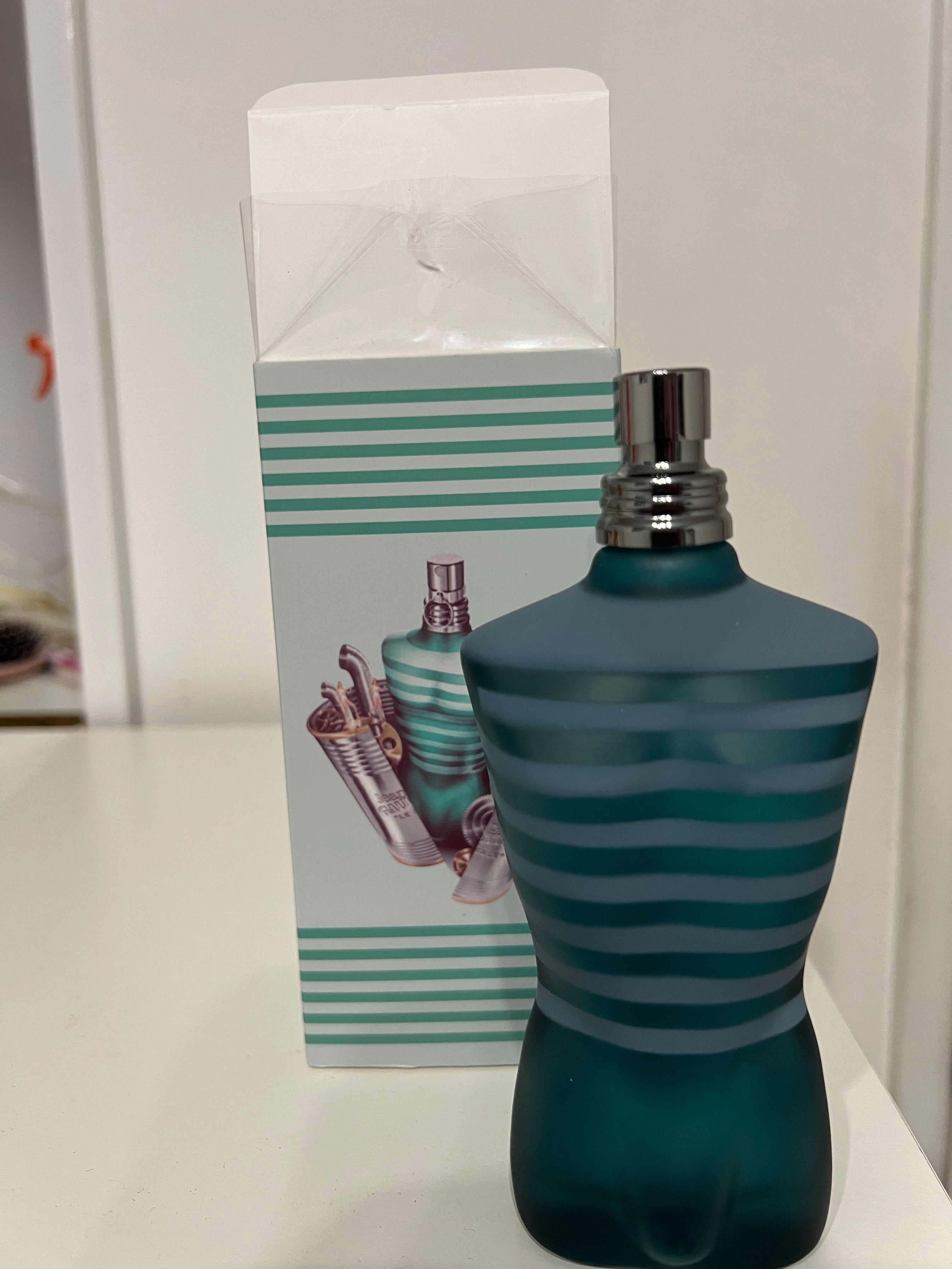 Perfumes restos de loja paco rabanne