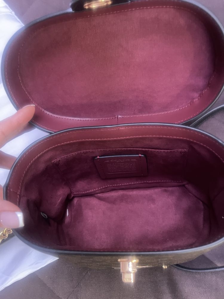 Сумка бочонок coach key crossbody оригінал шкіряна