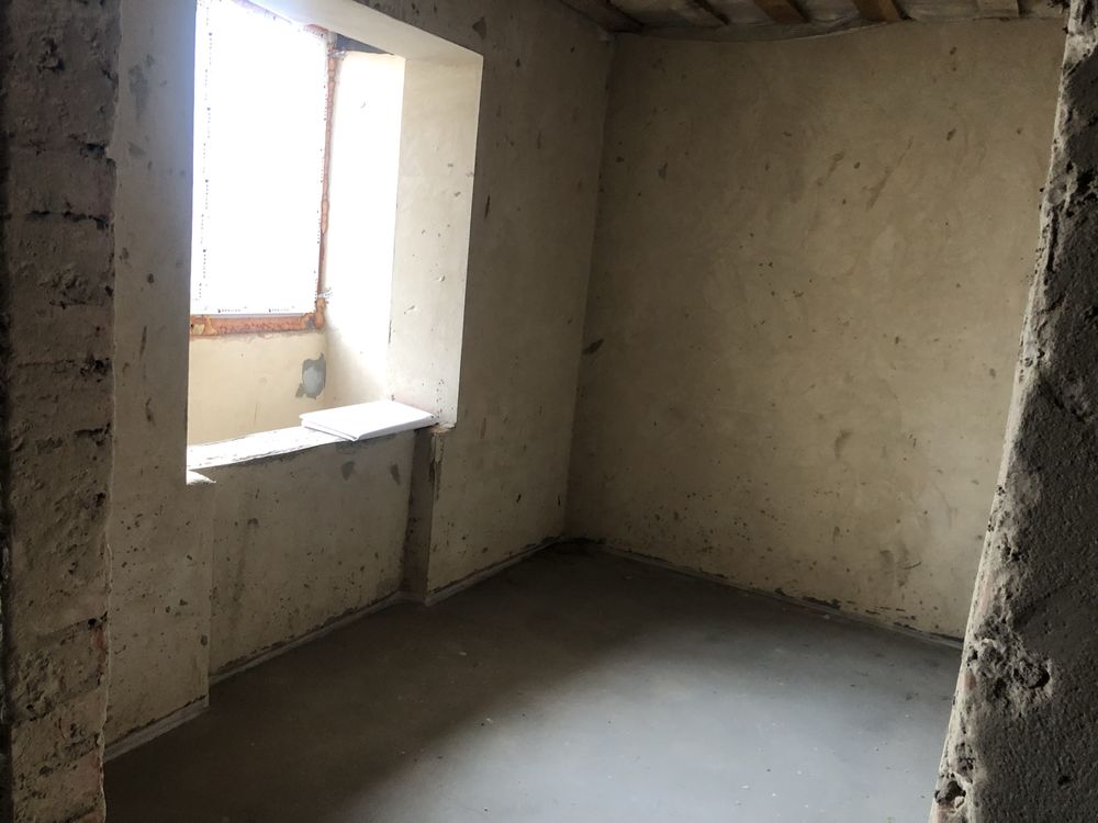 Продам 2 кімнатну квартиру ЖК Молодіжне містечко