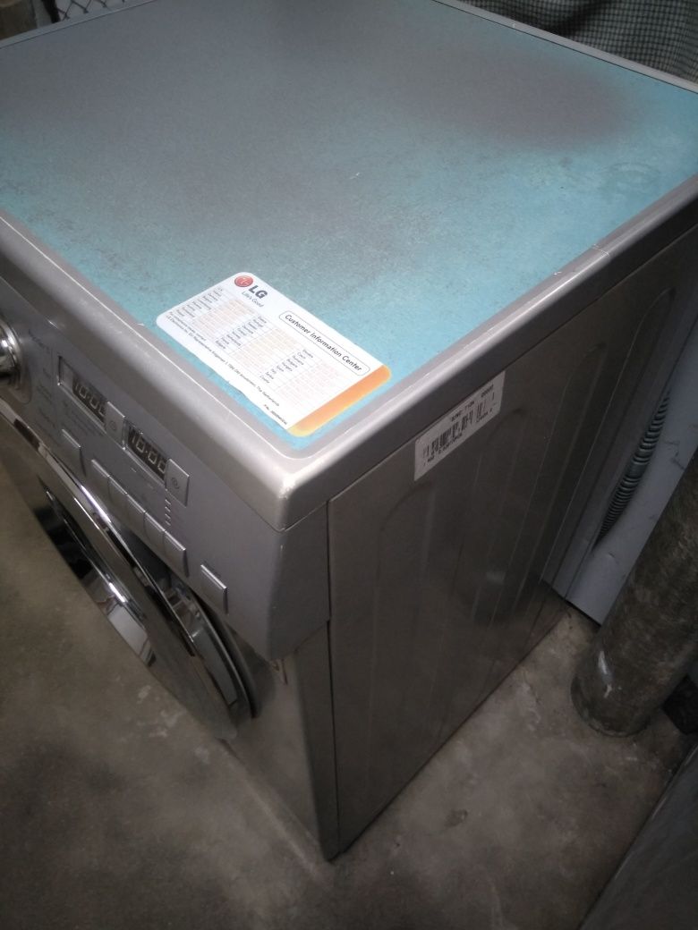 Máquina de lavar e secar roupa LG 7/3,5kg  WD-12336ADK