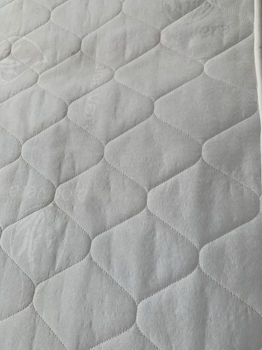 Colchão de molas para cama de grades