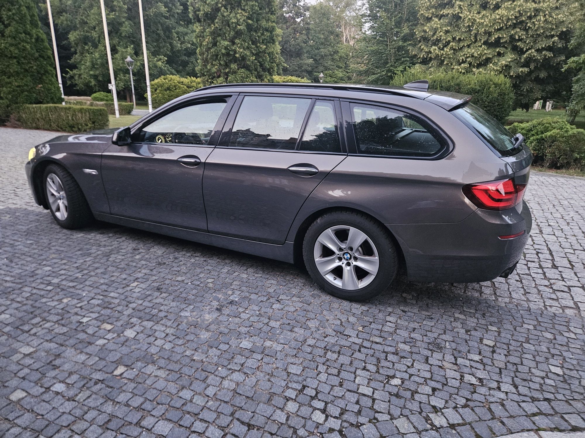 Bmw F11 530D seria 5 Automat Xenony Dociąg 3.0d head UP Skóra Niemcy