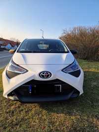 Toyota AYGO 1.0 VVTI-i X