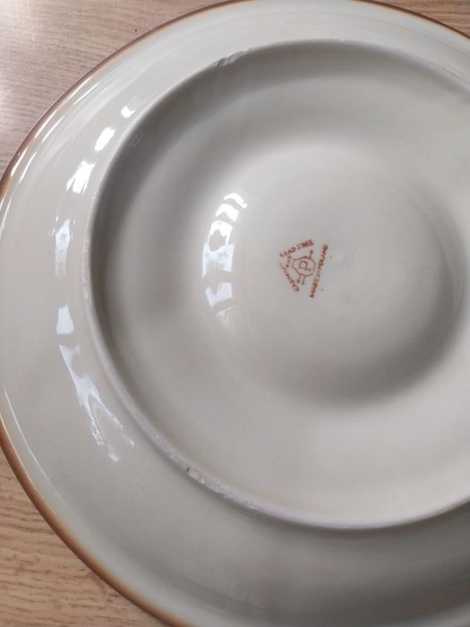 Talerz kabaret  z porcelitu pruszkow