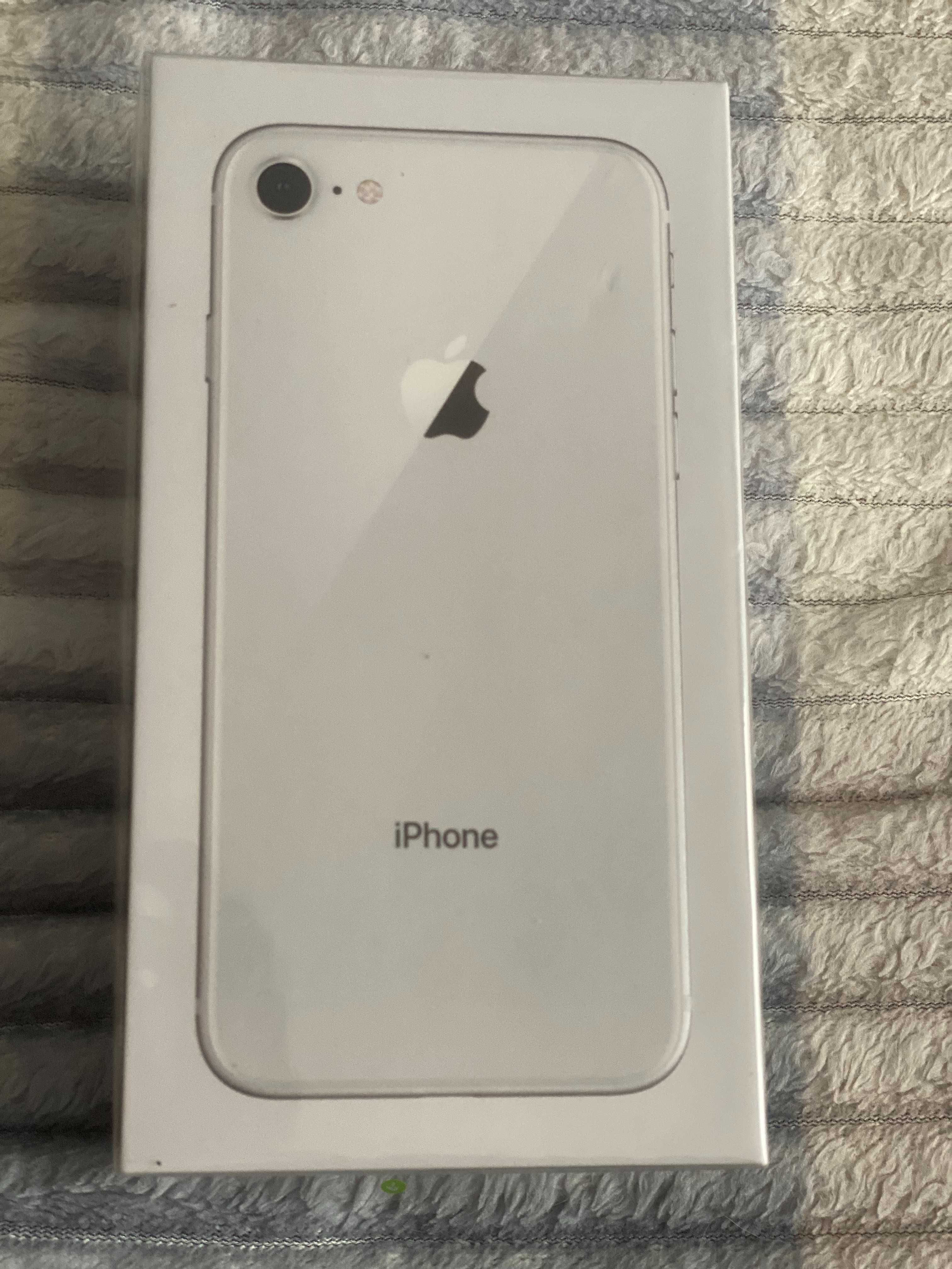 Apple iPhone 8 64Gb