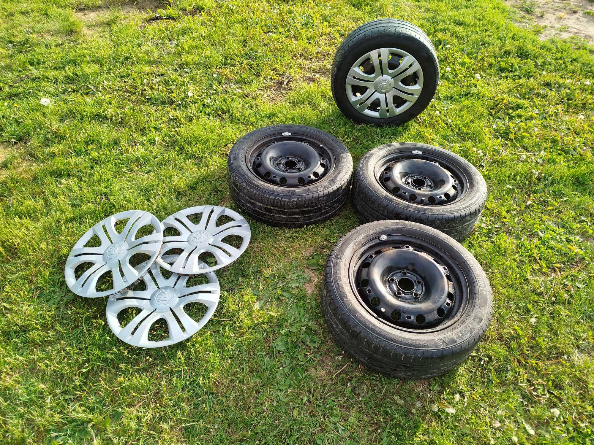 Felgi stalowe 15 plus kołpaki skoda