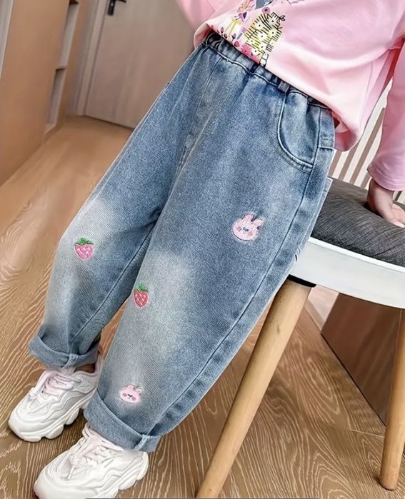 Джинси, штани для дівчинки