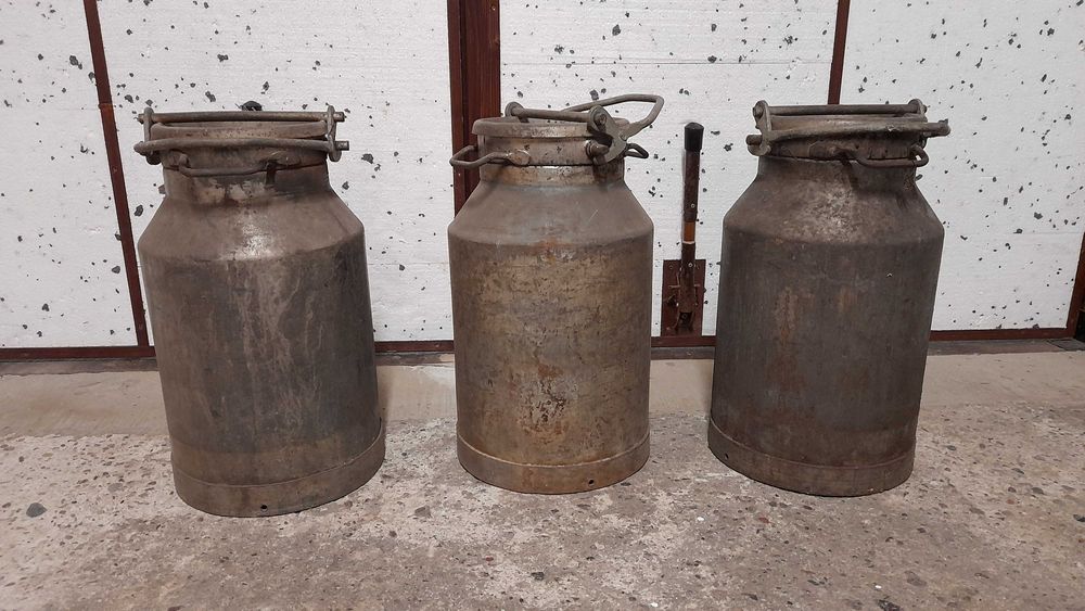 Bańka kanka na mleko lub miód z lat PRL