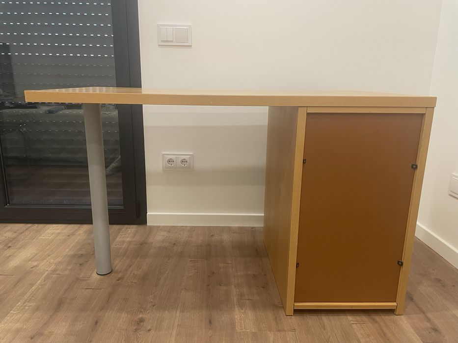 Secretária Ótimo estado 120x60x75