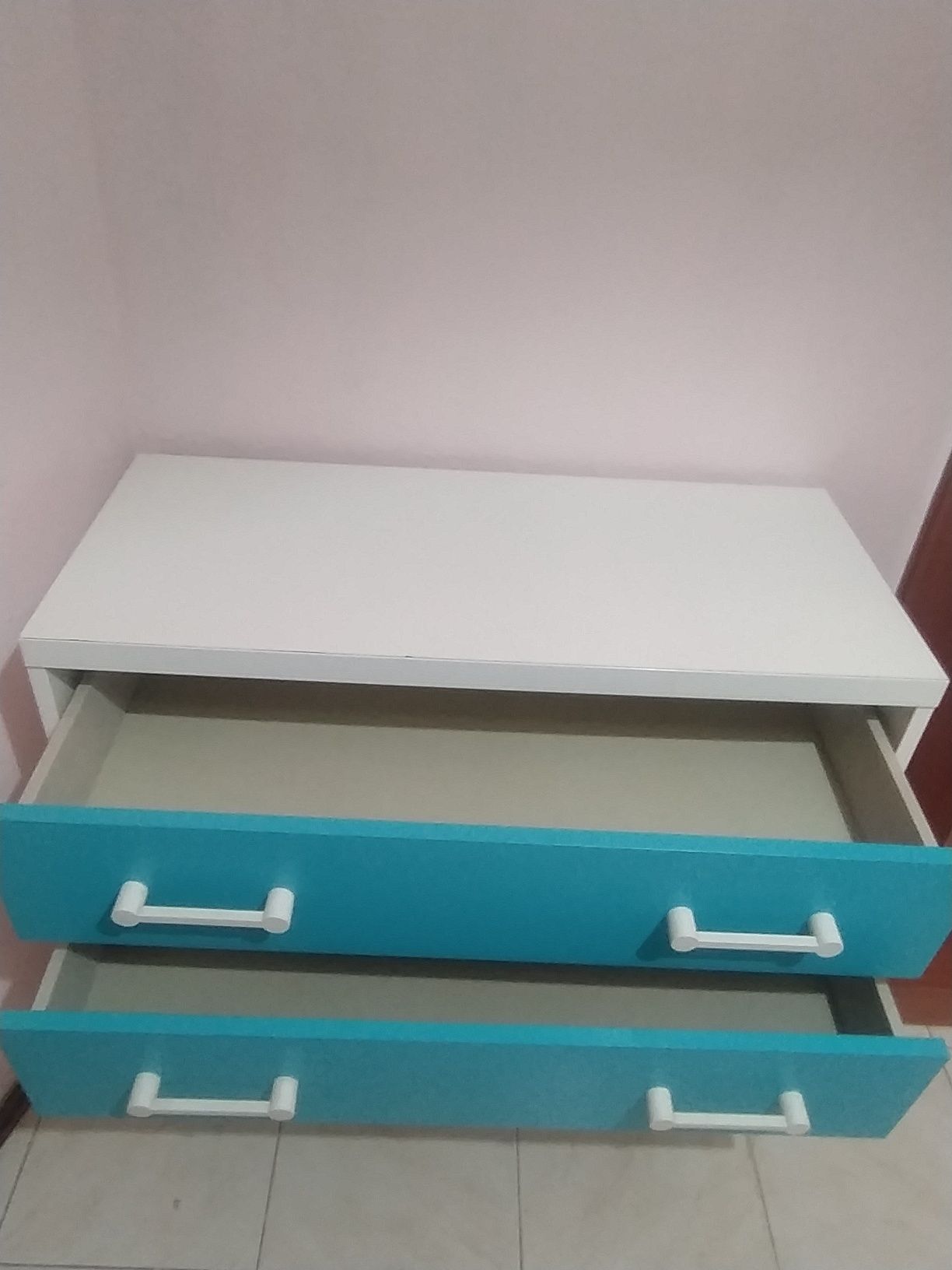 Comoda de quarto de criança