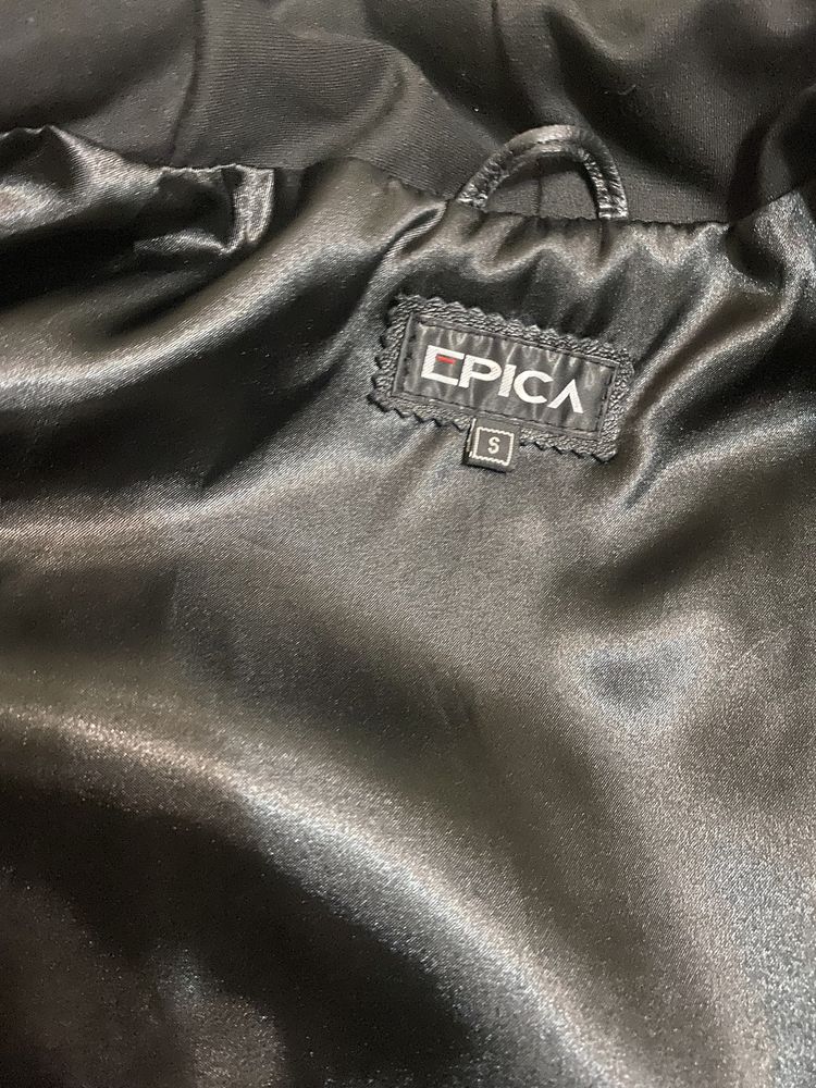 Кожанная куртка Epica