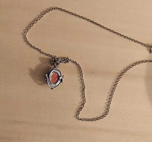 Łańcuszek (srebro 800 / 3) wisiorek 925 koral koralowiec