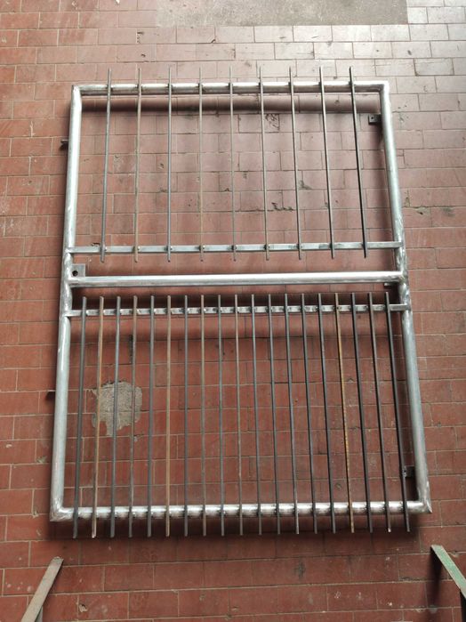 Serviços e reparações de Serralharia e Soldadura Ferro Inox Alumínio