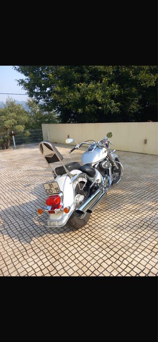 Suzuki intruder 800