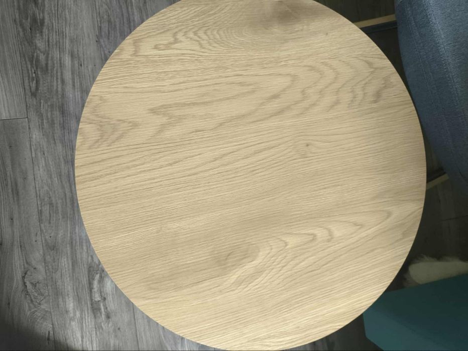 Fotel bujany i stolik