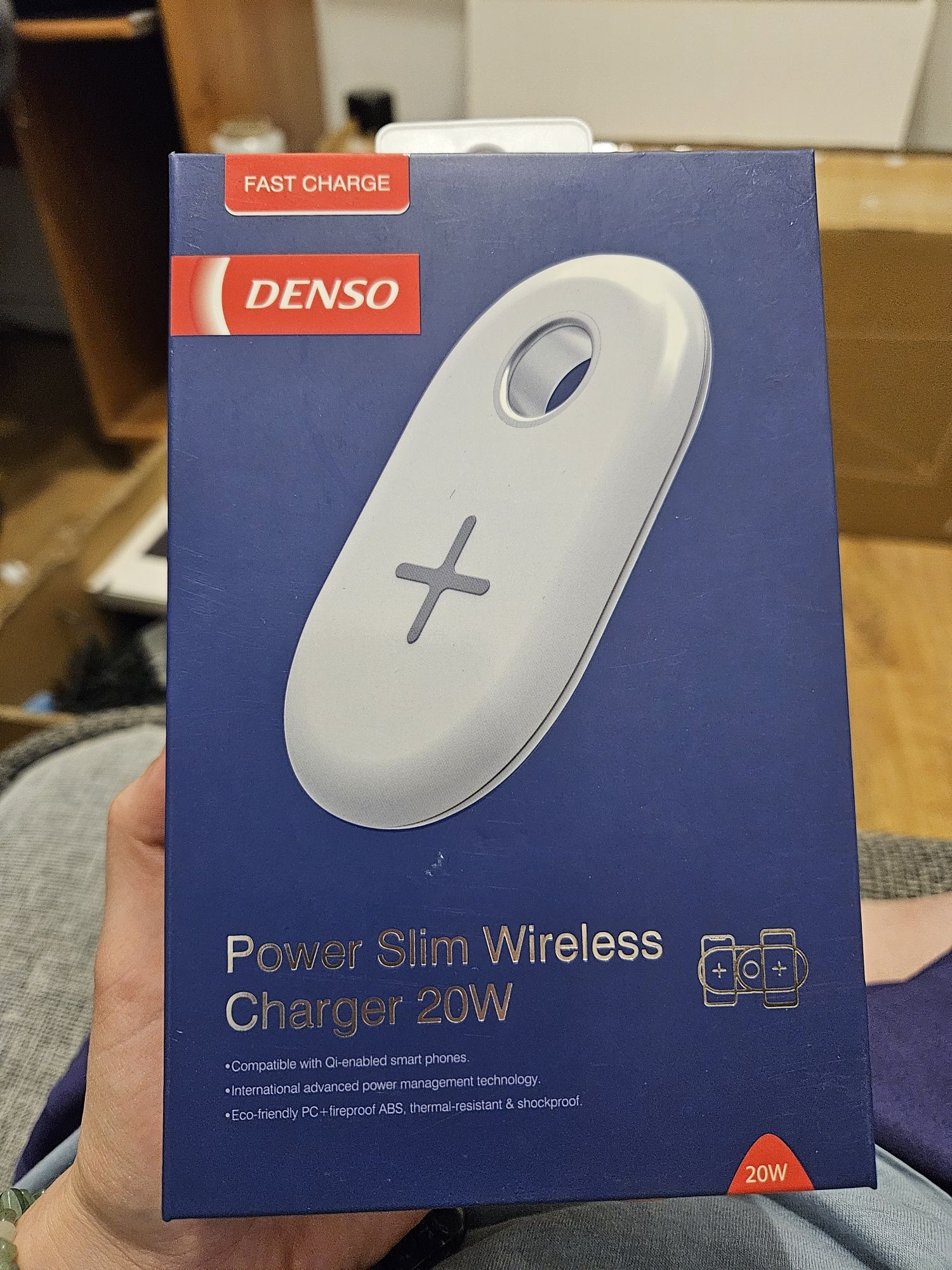 Superszybka ładowarka bezprzewodowa DENSO Power Slim 20W