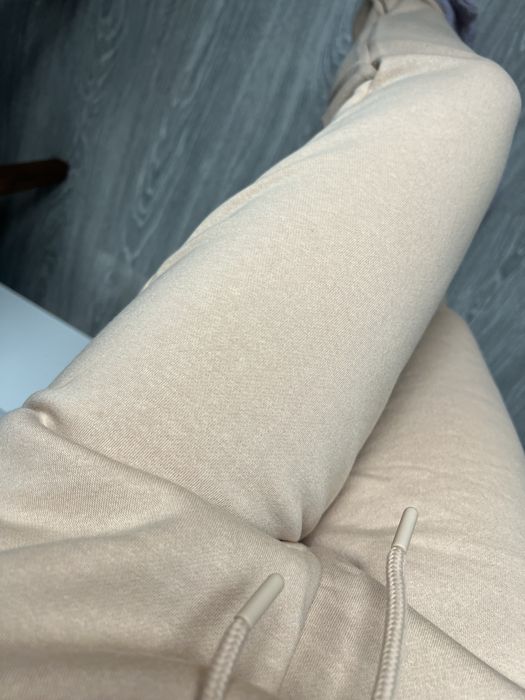 Нові спортивні штани на флісі