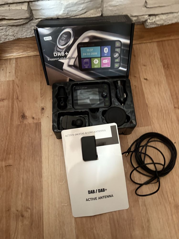 Odbiornik DAB+ z kolorowym ekranem LCD | Bluetooth | SD |