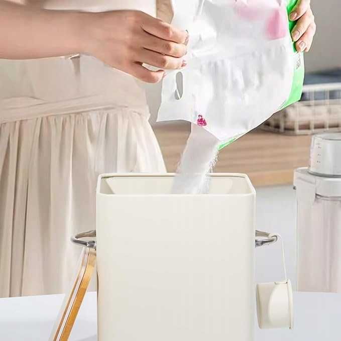 Pojemnik Na Detergent 6,5 l z Łyżką - Do Przechowywania NrD254