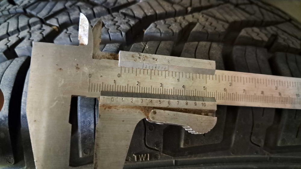 Opona Barum Quartaris 5 195/65r15 91H wielosezonowa prawie nówka.