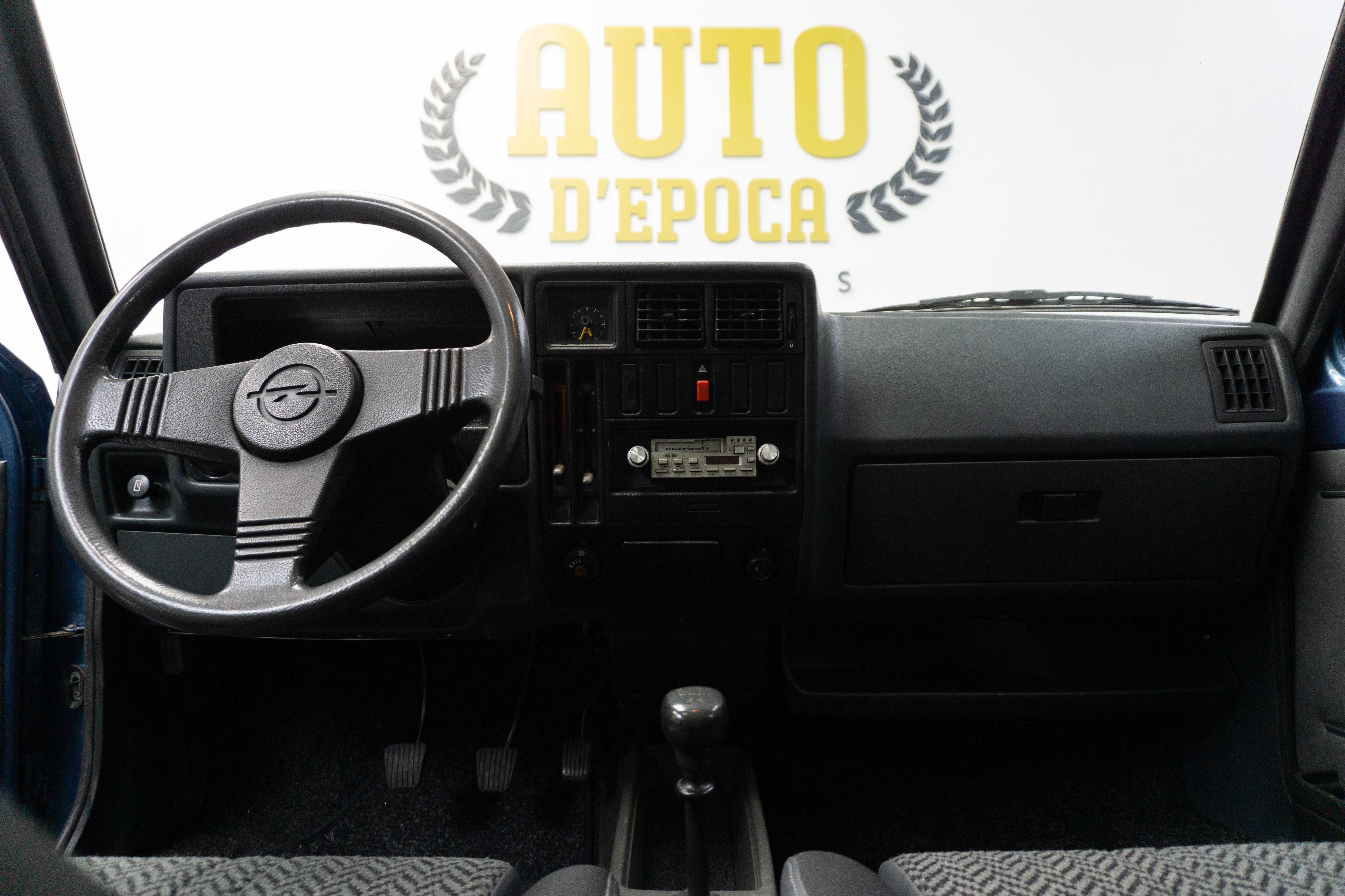 Opel Kadett D 1.3 SR