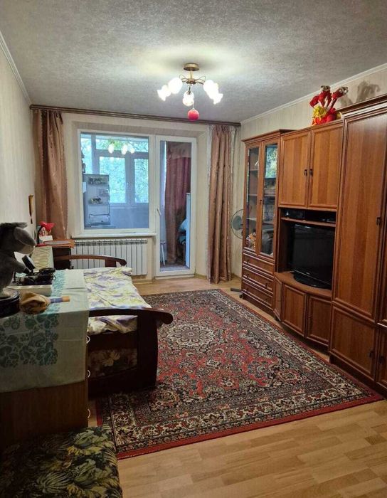 Продам двухбалконку в р-н Одесской. (404494)