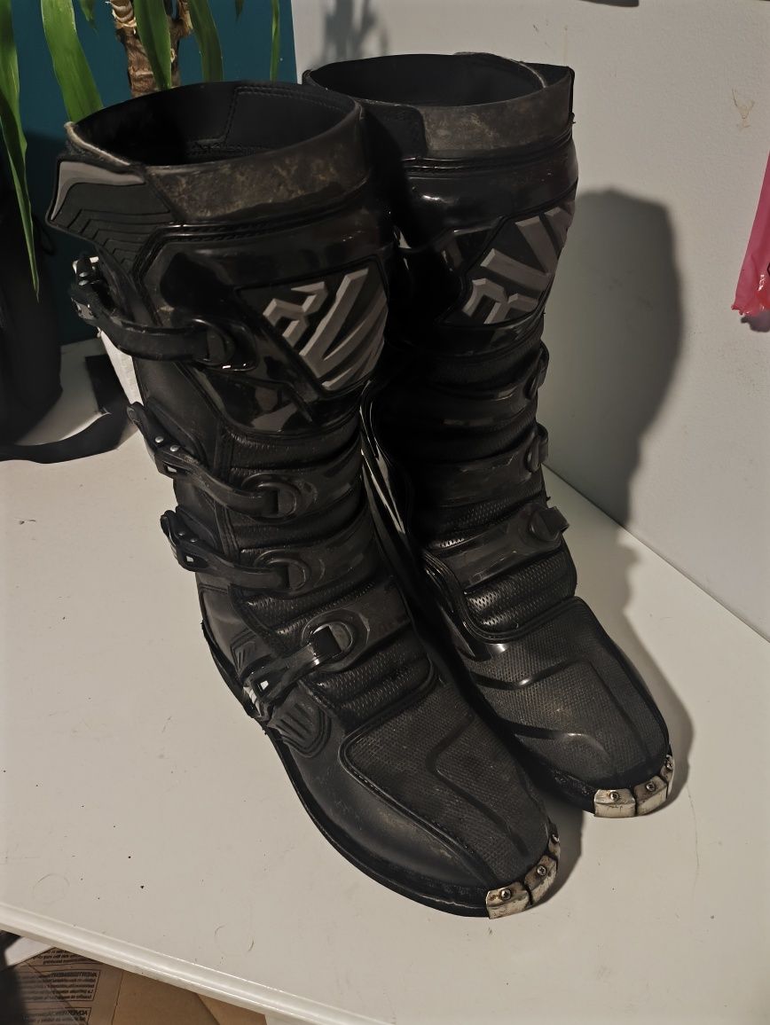 Buty na cross Raven Trooper r. 46